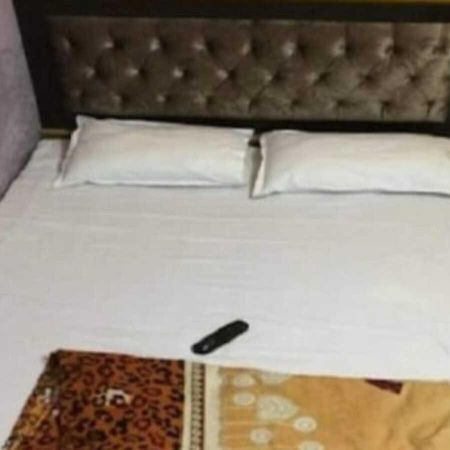 אגרה Hotel M. S. Palace By Wb Inn מראה חיצוני תמונה